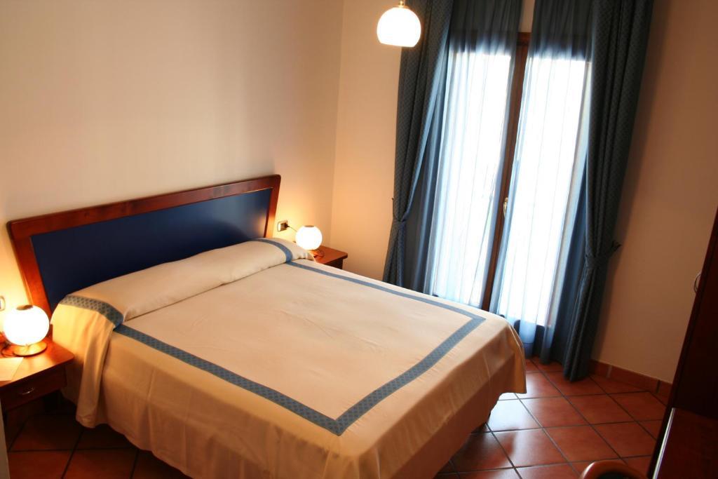 Hotel Locanda Dei Trecento سابري الغرفة الصورة